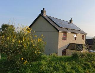 Treberfedd Farm Cottages and Cabins - Lampeter - 9