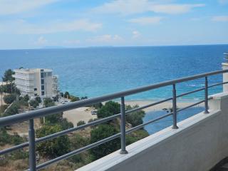 River Sea View Apartment - 0