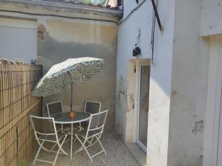 Logement entier style chalet - 1 à 5 pers - - Langon - 9