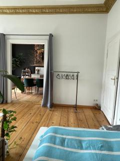Spirit & Style - grosszügige, helle Altbauwohnung in bester Prenzlauer Berg Lage - Berlin - 2