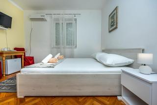 Double Bedroom Seaview - Crikvenica - 2