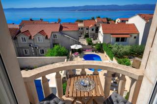 Hektorovic poolside apartments - Bol - 0