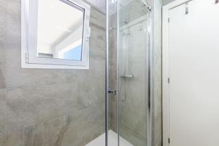 Modern 3 bedroom in Puerto Banus with sea views - 2