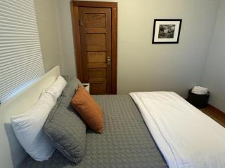 Cute 2-Bed Home, 3 Blocks From Downtown Bozeman, With A Large Yard! - 2