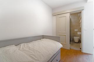 Upper Town Rooms - 8