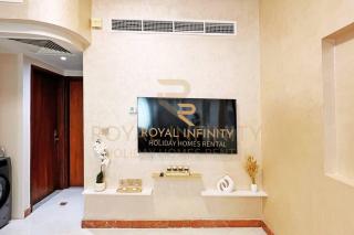 Experience Emirati Living at our Villa in Mirdif - Dubai - 9