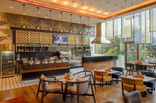 Renaissance Ahmedabad Hotel - 2