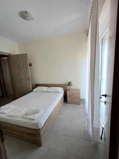 Manos Luxury Apartments - Nea Kalikratia - 3