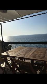 CASA SUL MARE con splendida vista e accesso diretto alla spiaggia - 0