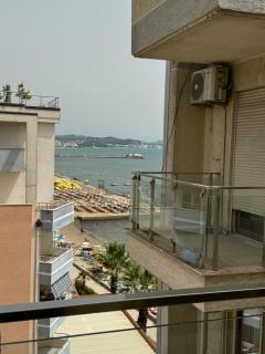 Durres Beach Lions Gate 7 Apartment - Durazzo - 3