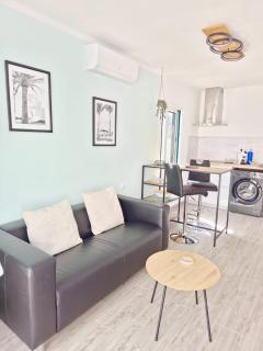 Bungalow Aqua Sol - Playa Roca residence - Sea front access - Free AC - WiFi - Costa Teguise - 0