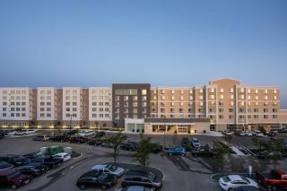Fairfield Inn & Suites by Marriott Winnipeg - Winnipeg - 0