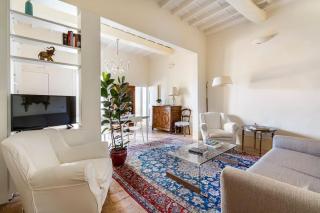 Relax like home, Piazza Santa Croce, Florence with balcony - Florence - 3