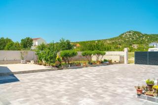 Casa Rural M&M by Suitesliving - Vodice - 2