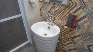 Go Guest House Lahore - 4