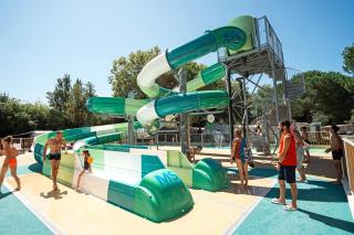 Camping 4 étoiles - Parc Aquatique - 600m de la plage - Royan - 9