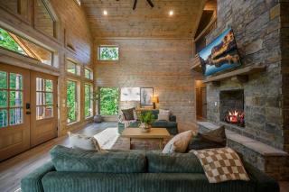 Pet friendly family cabin with firepit creek outdoor kitchen playset & more - Broken Bow - 3