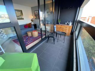 Stylish 1BR in the heart of Trendy Fitzroy - 1