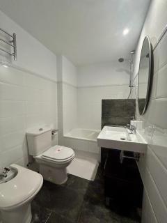 District Key - Saler, Av Gola Puchol 14 - 1