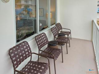 IS9-Cozy Upstairs Beachfront Condo - King Beds - Fort Walton Beach - 3