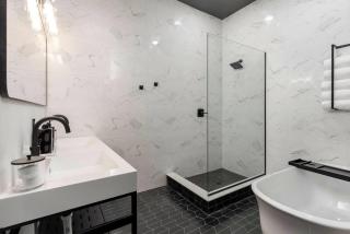 Downtown Derby Delight - 7