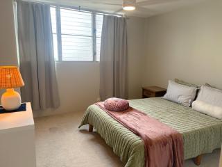 Private Two Bedroom Waikiki Getaway condo - Honolulu - 4