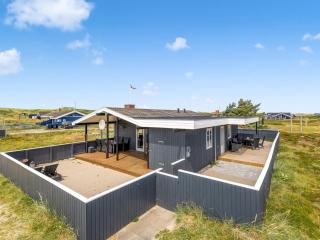 Holiday Home Signhild - from the sea by Interhome - Bjerregård - 0