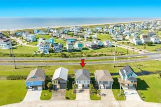 Tranquility Retreat Beach House - Galveston - 4