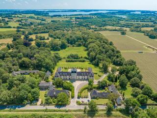 Apartment Château De Kergonano-15 by Interhome - 5