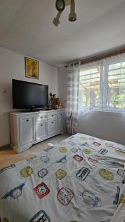 Domek na jeziorem - 8