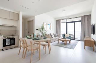 Frank Porter - Marina Vista Tower 2 - Dubai - 1