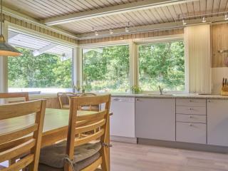 Holiday Home Gjertrud - 1km from the sea by Interhome - Rønne - 2