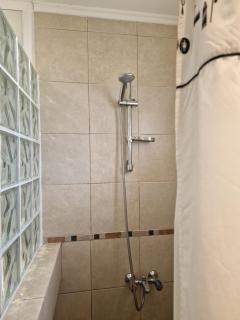 Departamento en LEIMA Alojamientos - Cómodo y equipado - A pasos del Nahuel Huapi - 1