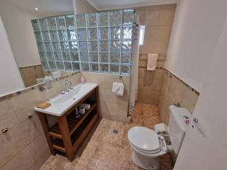 Departamento en LEIMA Alojamientos - Cómodo y equipado - A pasos del Nahuel Huapi - 3