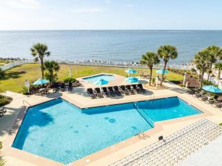5 Springtide Villa with Resort Passes - Fripp Island - 1