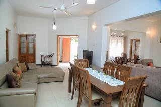 Destine Holiday Bungalow - 9