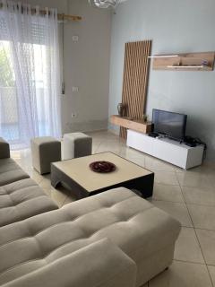 Elisa's Seaside Apartment - Vlora - 3