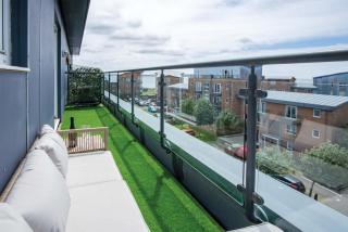 Skyline Duplex Penthouse - 3 Bedroom - Llanelli - 7