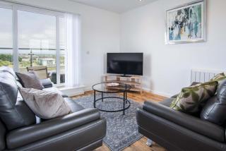Skyline Duplex Penthouse - 3 Bedroom - Llanelli - 2