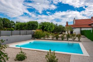 Holiday home Olive Hill - 8