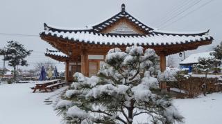 Suncheon Sagyejeol Haeoreum Hanok Pension - Suncheon - 4