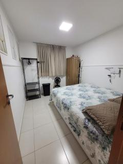 Apartamento 3 quartos e 3 banheiros com excelente localização - 1