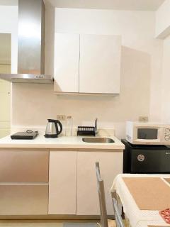 Amethyst Suites Azure - Manila - 0