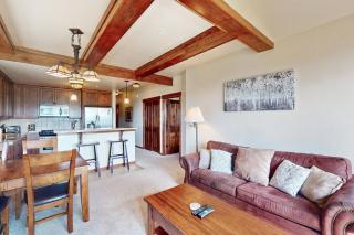 Cozens Pointe D201 - 6