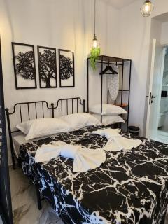 Luxury Suites Artisti Elena 2 - Paralia - 0