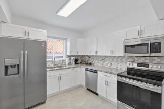 D'Mauchi House - Miami - 4