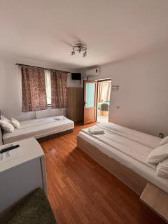 Pensiunea Silvia - 5