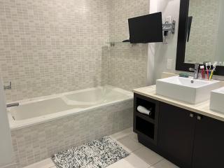 Doral Pool 404 by Wave Properties - Miami - 4