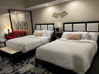 Doral Pool 404 by Wave Properties - 1