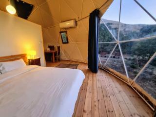 הבוסתן של הדס, הדום שבהר - 3